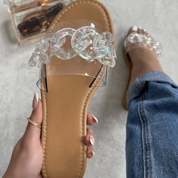 Chain style woman's sandals
